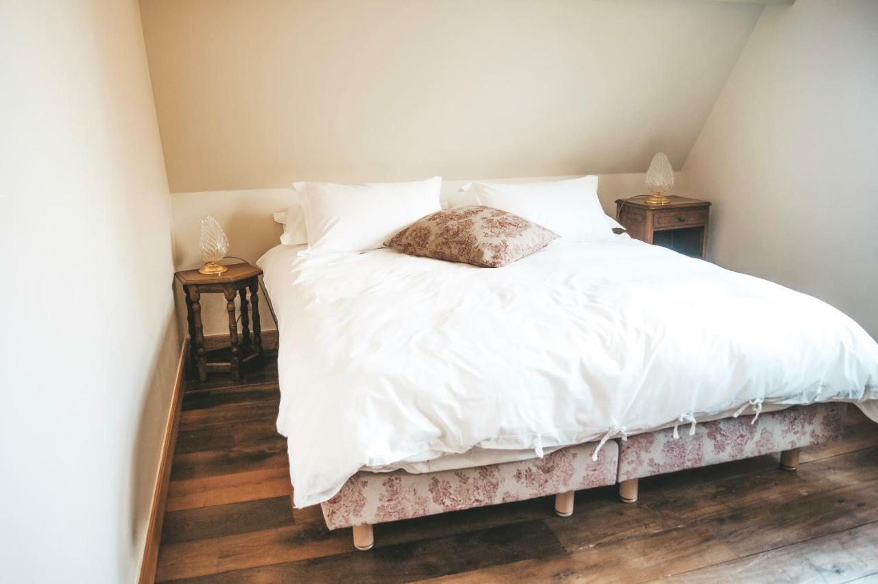 La Girelle, bord de mer Bed and Breakfast Honfleur Exterior foto